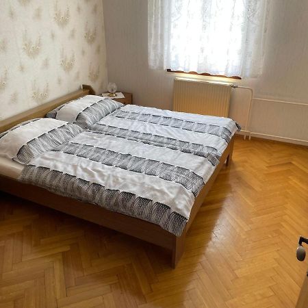 Iva Apartments Новиград Экстерьер фото