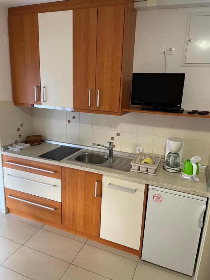 Iva Apartments Новиград Экстерьер фото